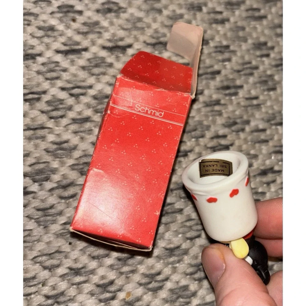 Miniature Mickey Mouse Figurine Thimble Walt Disney Schmid Label Present 2